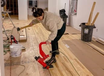 Pose ton plancher et sauve 3 000 à 6 000 $